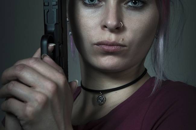 What do you understand by women crimes?  Discuss the main causes of women crimes?  Give suggestions for its prevention. 