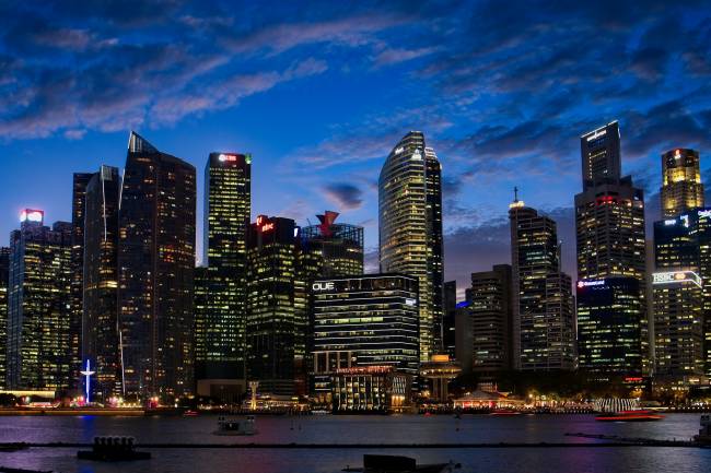 HOW CAN INDIANS START A BUSINESS IN SINGAPORE? WHAT ARE THE LEGAL REQUIREMENTS FOR THE SAME?